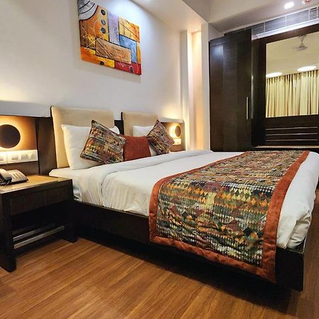 The Prime Balaji Deluxe At New Delhi Railway Station - Free Airport Pickup Hotel Buitenkant foto