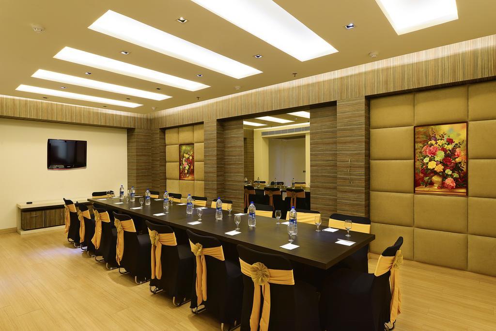 The Prime Balaji Deluxe At New Delhi Railway Station - Free Airport Pickup Hotel Buitenkant foto