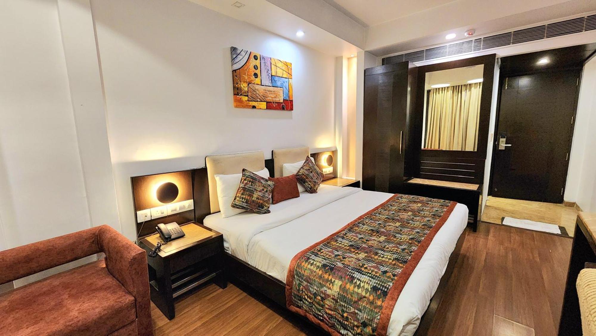 The Prime Balaji Deluxe At New Delhi Railway Station - Free Airport Pickup Hotel Buitenkant foto