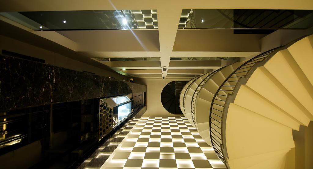 The Prime Balaji Deluxe At New Delhi Railway Station - Free Airport Pickup Hotel Buitenkant foto