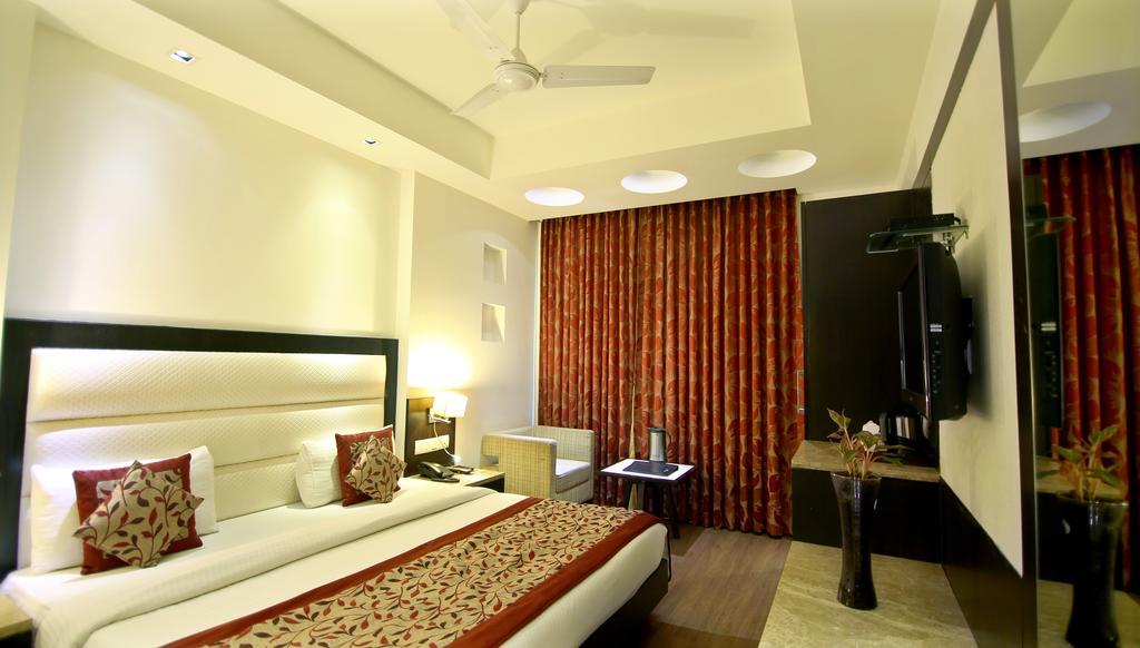 The Prime Balaji Deluxe At New Delhi Railway Station - Free Airport Pickup Hotel Kamer foto