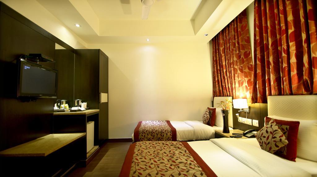 The Prime Balaji Deluxe At New Delhi Railway Station - Free Airport Pickup Hotel Kamer foto