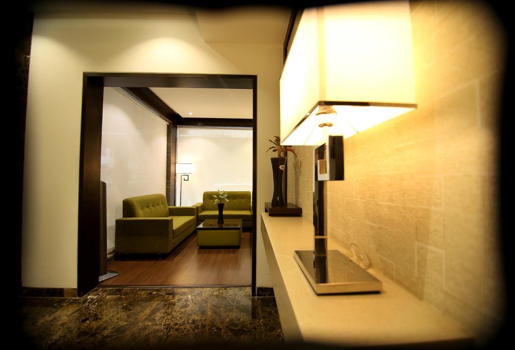 The Prime Balaji Deluxe At New Delhi Railway Station - Free Airport Pickup Hotel Buitenkant foto