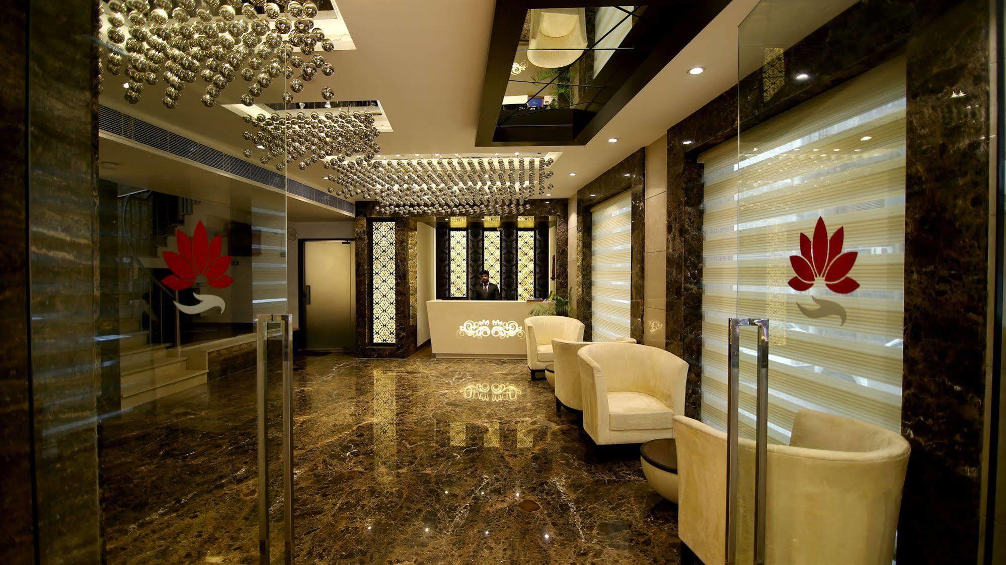 The Prime Balaji Deluxe At New Delhi Railway Station - Free Airport Pickup Hotel Buitenkant foto