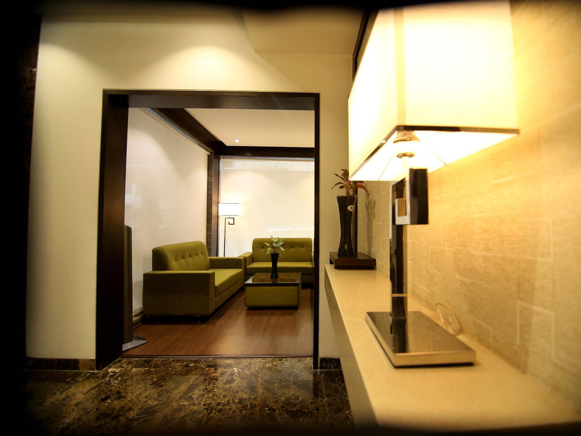 The Prime Balaji Deluxe At New Delhi Railway Station - Free Airport Pickup Hotel Buitenkant foto