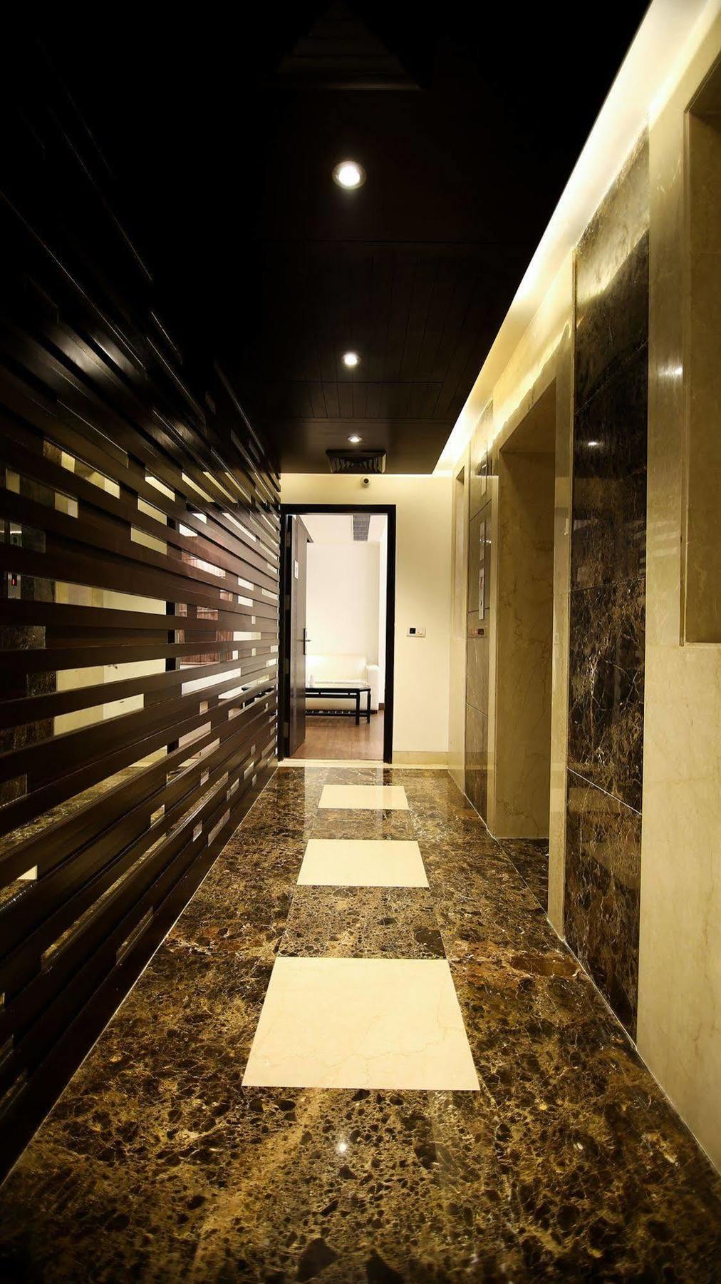 The Prime Balaji Deluxe At New Delhi Railway Station - Free Airport Pickup Hotel Buitenkant foto